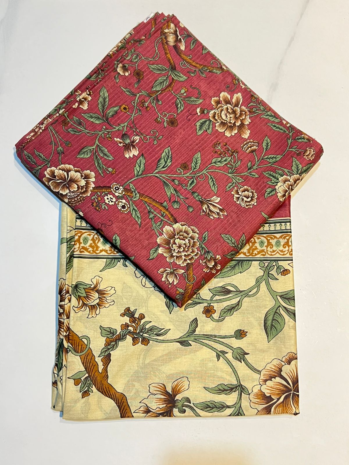 V2305 – 3 Piece Printed Unstitched Suit | Shirt Trouser All Over Bana Dora (Doria Lawn) & Dupatta (Voil Lawn)